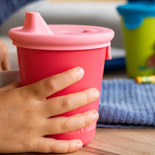 kid-s-cup-sippy-lid-2-pack-f7 10oz_kids_cup_straw_closeup_sippy_square.jpg