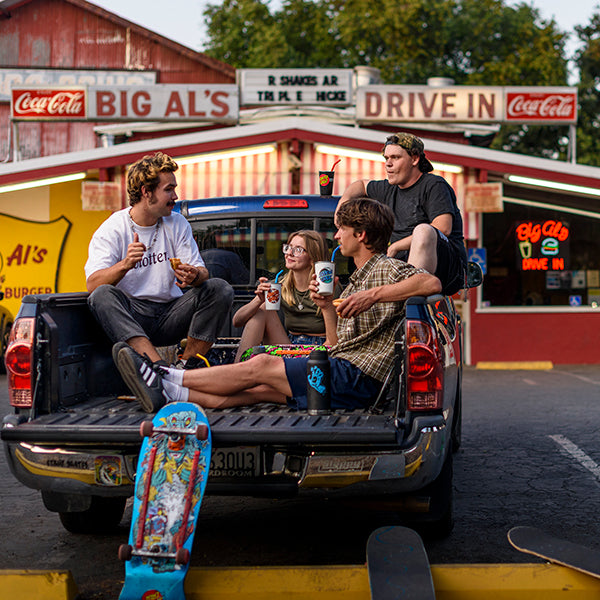 16oz-pint-cup-santa-cruz-o4 16oz_pints_santa_cruz_2_vacationdot_wavedot_skaters_truckbed_square.jpg