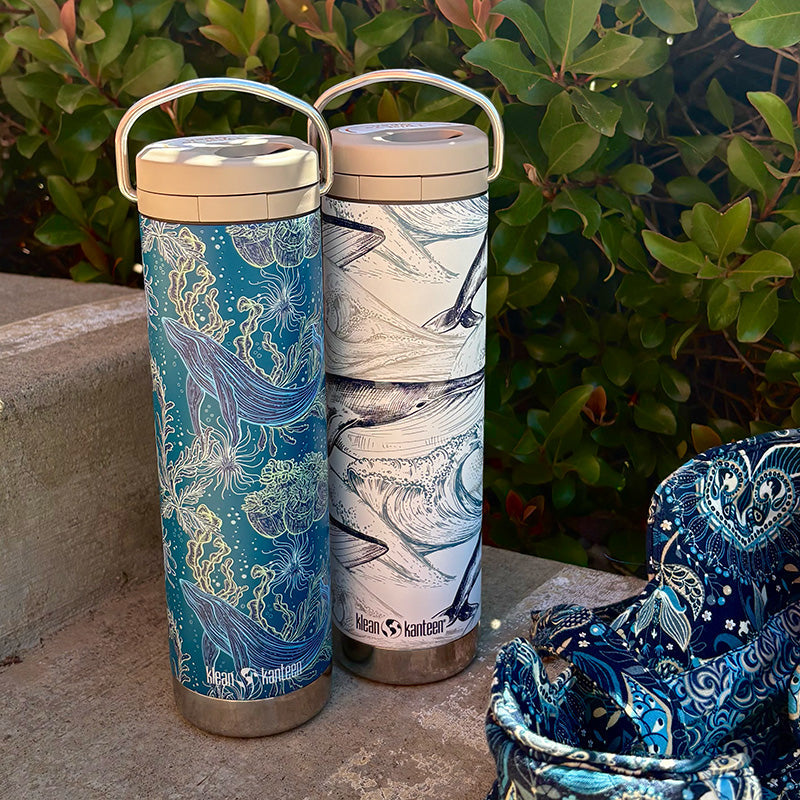 20oz-tkwide-with-twist-cap-ocean-day-b8 20oz_tkwide_bottle_seasonal_ocean_day_both_bag_step_square.jpg