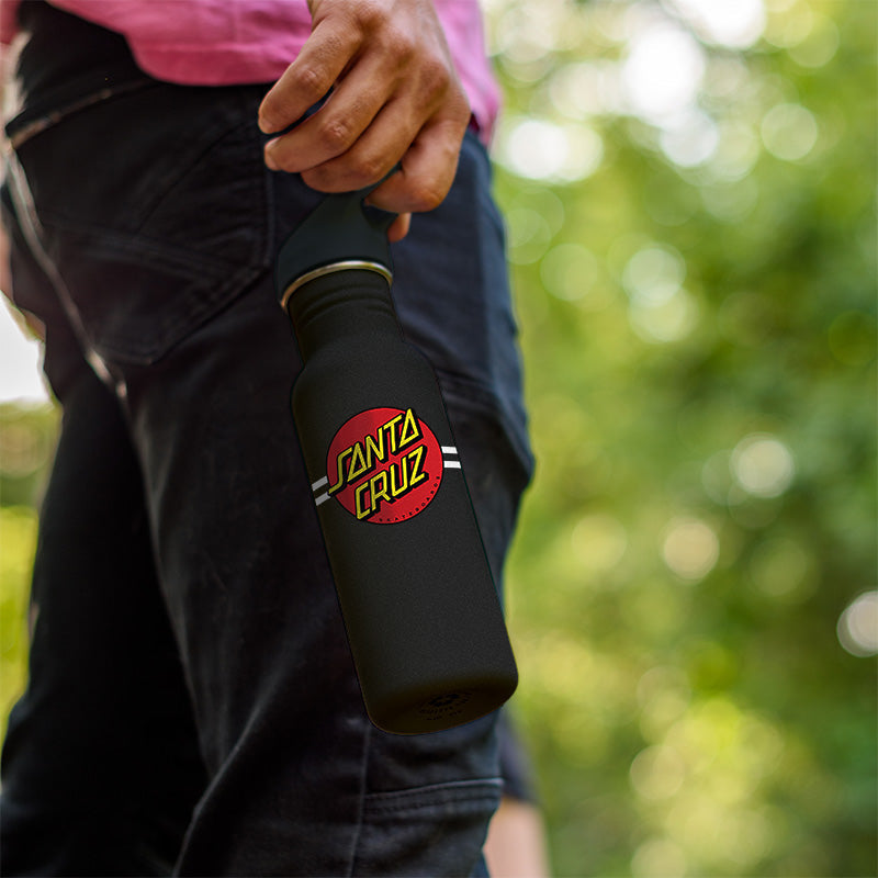 27oz-classic-with-flip-seal-sport-cap-santa-cruz-b9 27oz_classic_water_bottle_santacruz_dot_hand_square.jpg