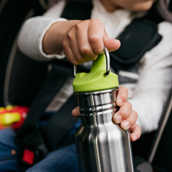 classic-kid-sippy-cap-l6 K12CNSIPPY-BS-sippy_cap_car-Lifestyle.jpg