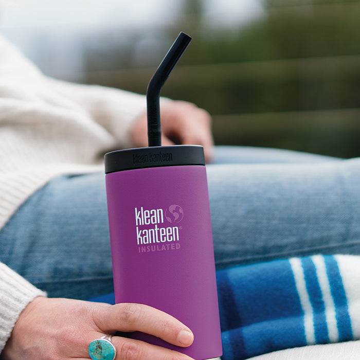 tkwide-straw-cap-t8 K12TKWPCC-KM-straw-lid_lifestyle.jpg