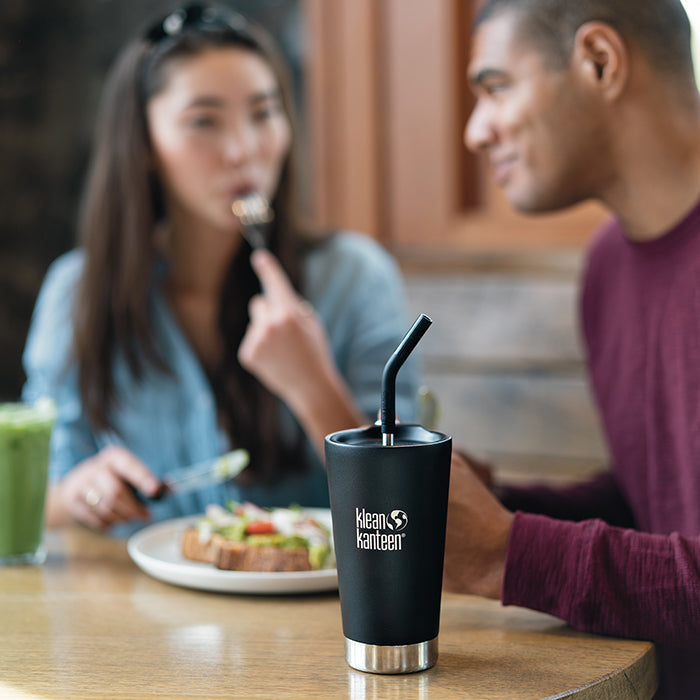 straw-2-pack-with-brush-black-m3 coffee-tumbler-metal_straw_lifestyle.jpg