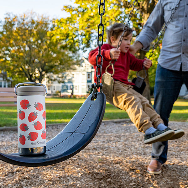 kid-s-sippy-cup-and-wide-water-bottle-set-j1 tkwide_12oz_twist_dad_swing_strawberries_square_1e20ad94-ab52-4afc-96d1-70b3ef8e58c1.jpg