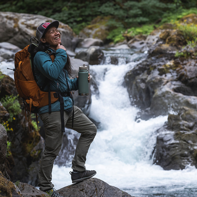 32oz-tkwide-with-twist-cap-e2 tkwide_32oz_insulated_bottle_twist_backpack_river_guy_square.jpg